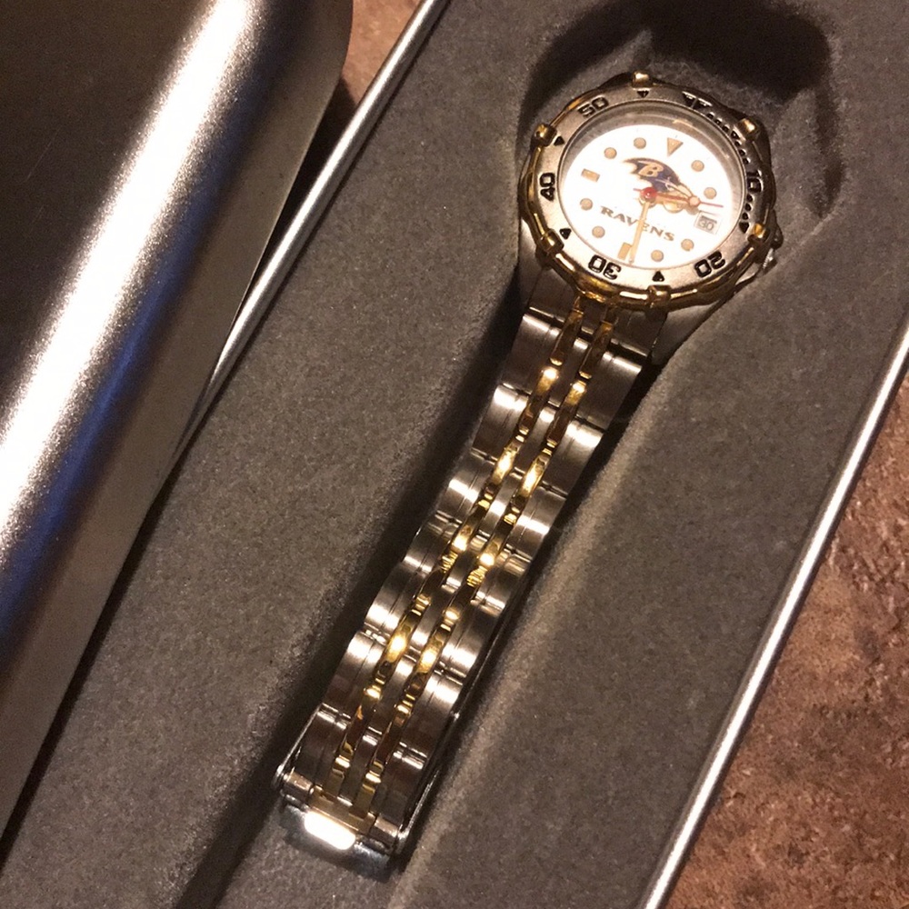 Baltimore Ravens Logoart women’s watch in case
